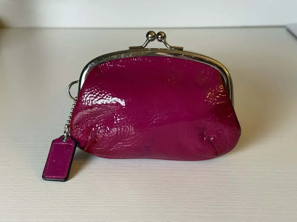 Coach Berry Patent Leather Kiss Lock Coin Purse